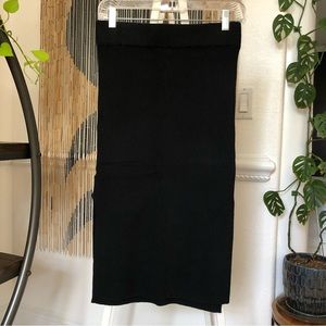 NWOT Abercrombie Sweater Pencil Skirt Black with Side Slits
